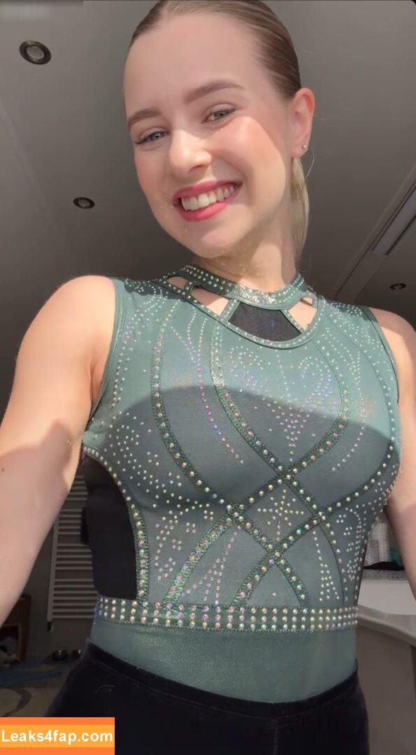 Itsmisabell / sarahtoninx9_ leaked photo photo #0458