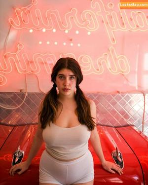 itsmollyyyrose_again фото #0014