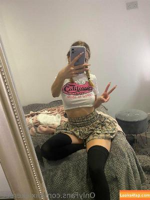 itsnotkerre photo #0008