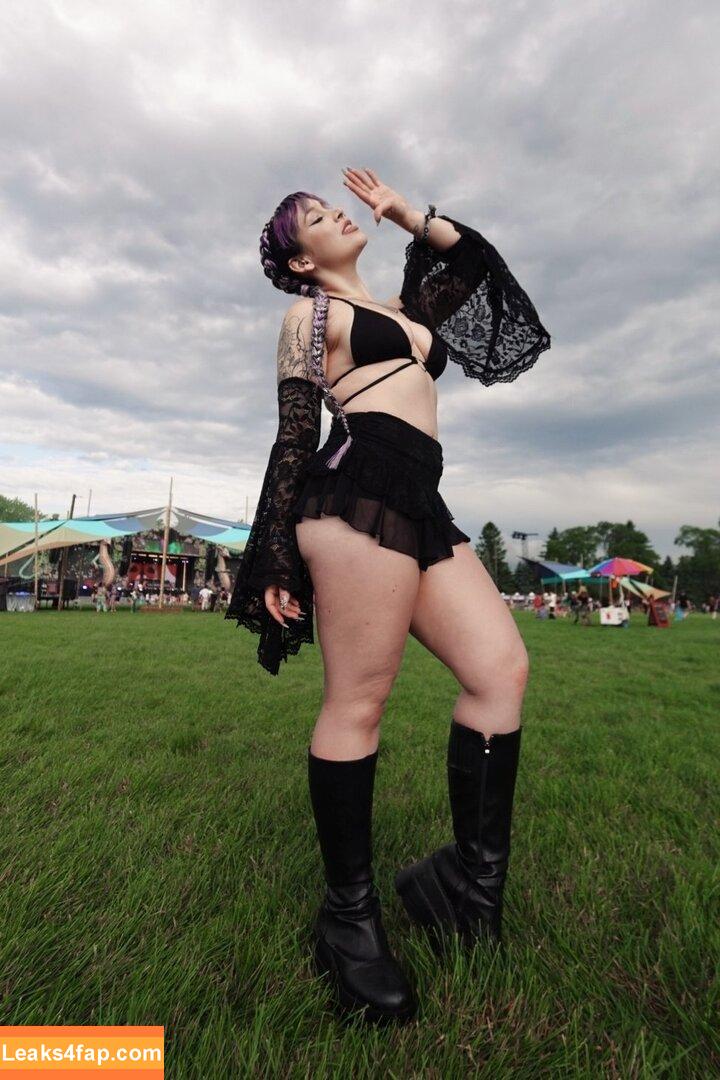 Itsqueenmanda leaked photo photo #0262