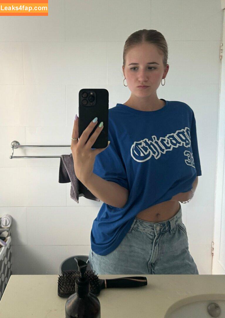 itssosierra / cute cam girl leaked photo photo #0007