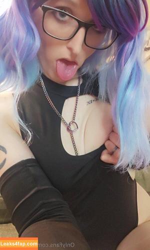 itssylvienow photo #0022