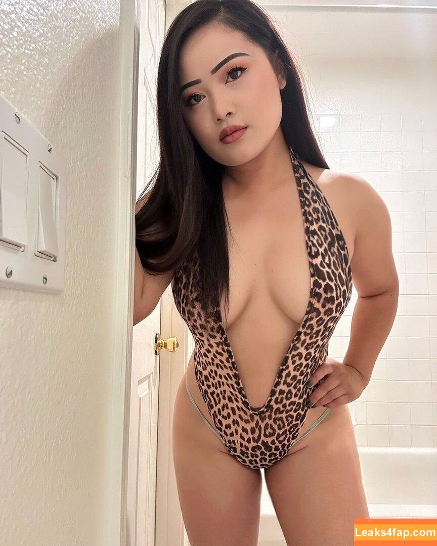 itsthechia /  leaked photo photo #0002