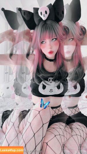 ItsUwUHoney photo #0019