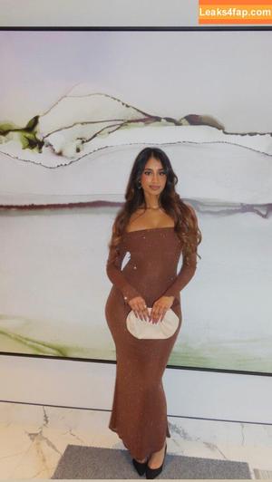 itsyourgirlshelina photo #0004