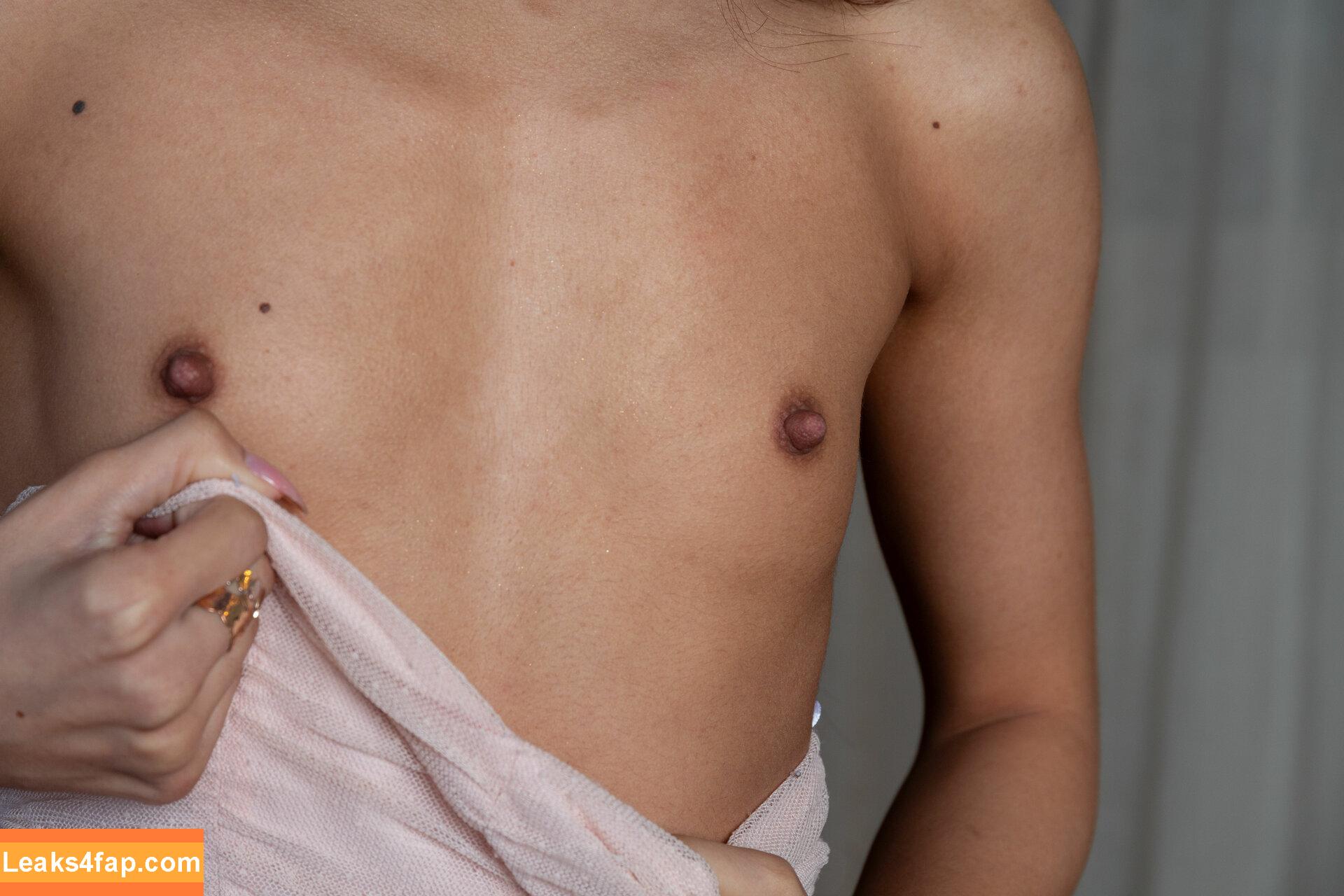 Ittiebittytittie / Committee / sxftpwincess leaked photo photo #0064