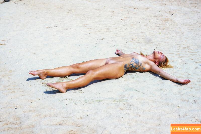 Ittiebittytittie / Committee / sxftpwincess leaked photo photo #0202