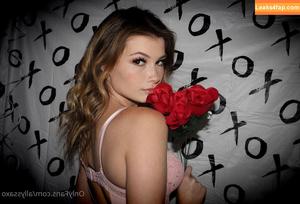 ittybittyclubxo фото #0017