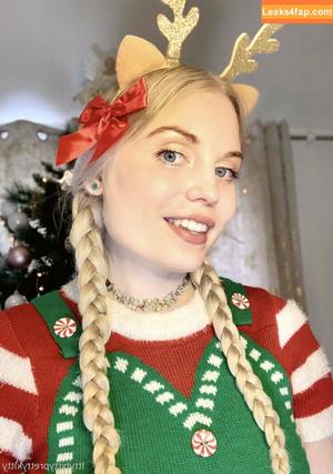 ittybittyprettykittyfree photo #0009