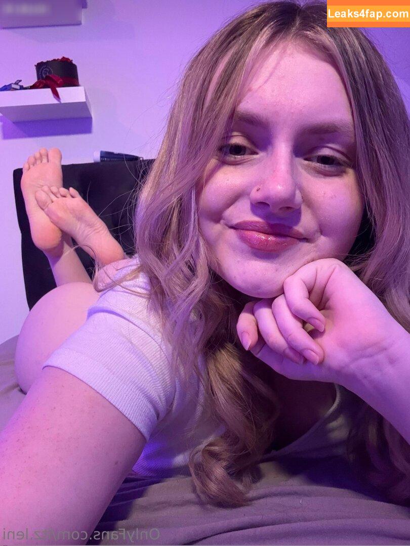 itz.leni /  leaked photo photo #0005