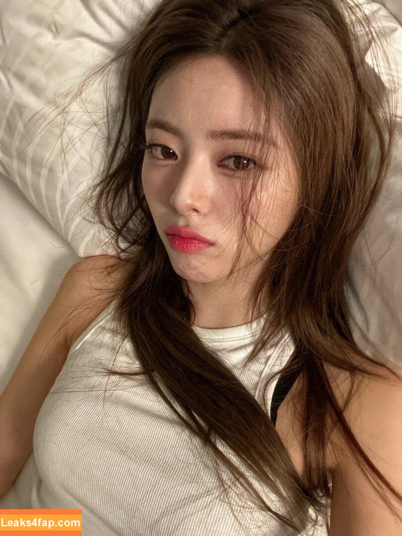 itzy.all.in.us / Shin Yu Na / Yuna ITZY / 유나 leaked photo photo #0176