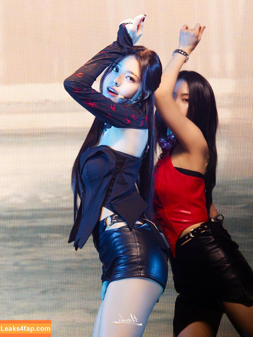 itzy.all.in.us / Shin Yu Na / Yuna ITZY / 유나 слитое фото фото #0266