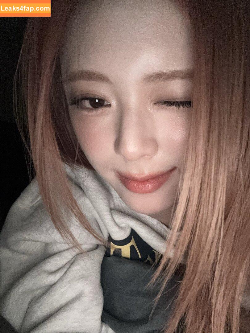 itzy.all.in.us / Shin Yu Na / Yuna ITZY / 유나 leaked photo photo #0421