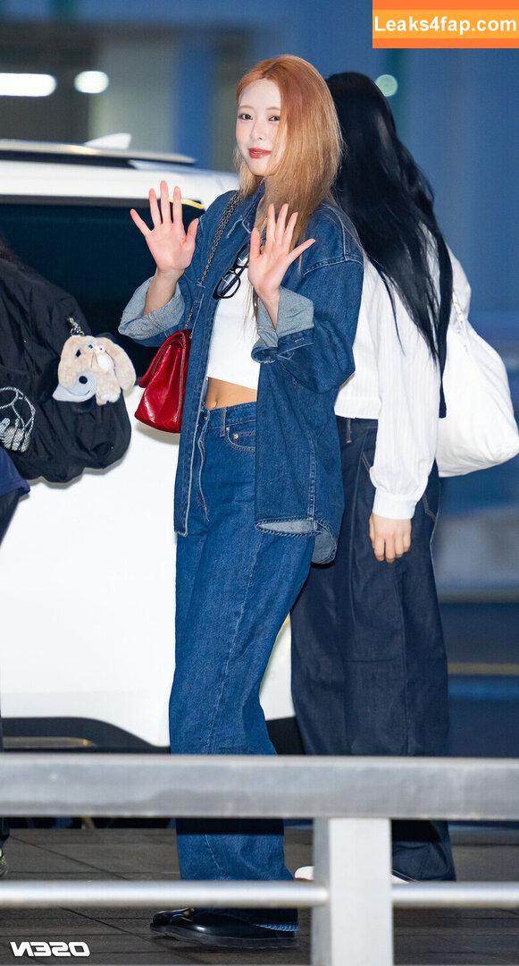 itzy.all.in.us / Shin Yu Na / Yuna ITZY / 유나 leaked photo photo #0447