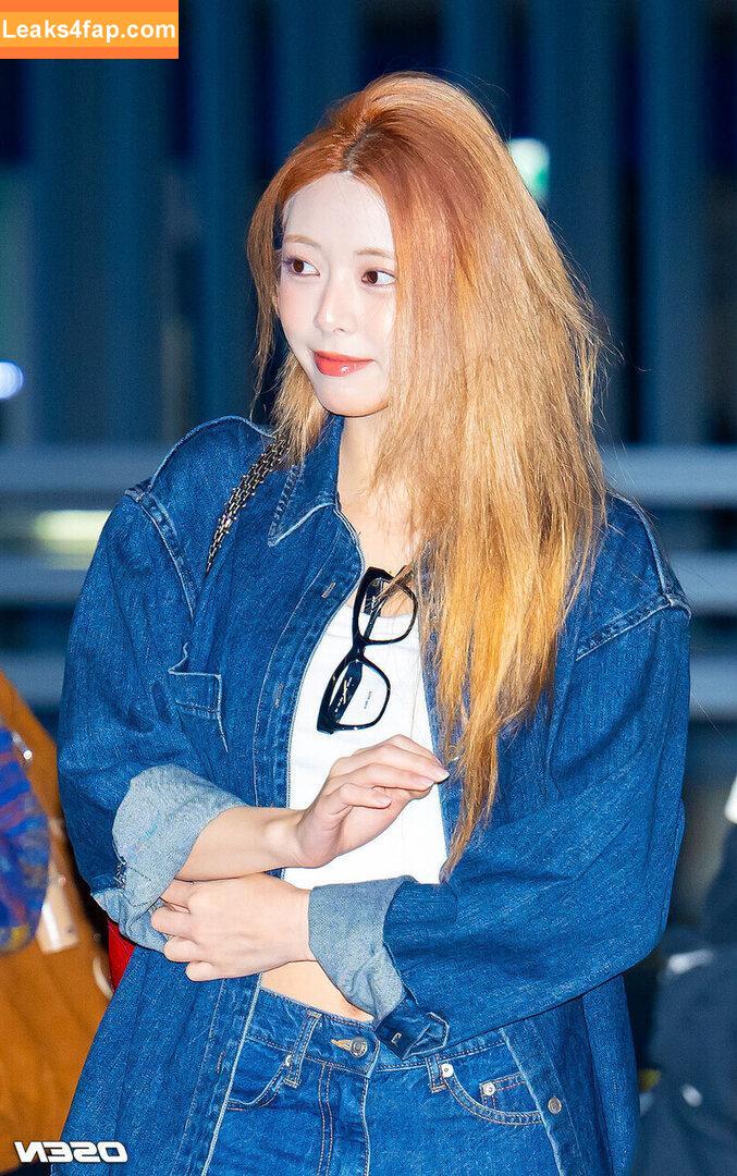 itzy.all.in.us / Shin Yu Na / Yuna ITZY / 유나 leaked photo photo #0448