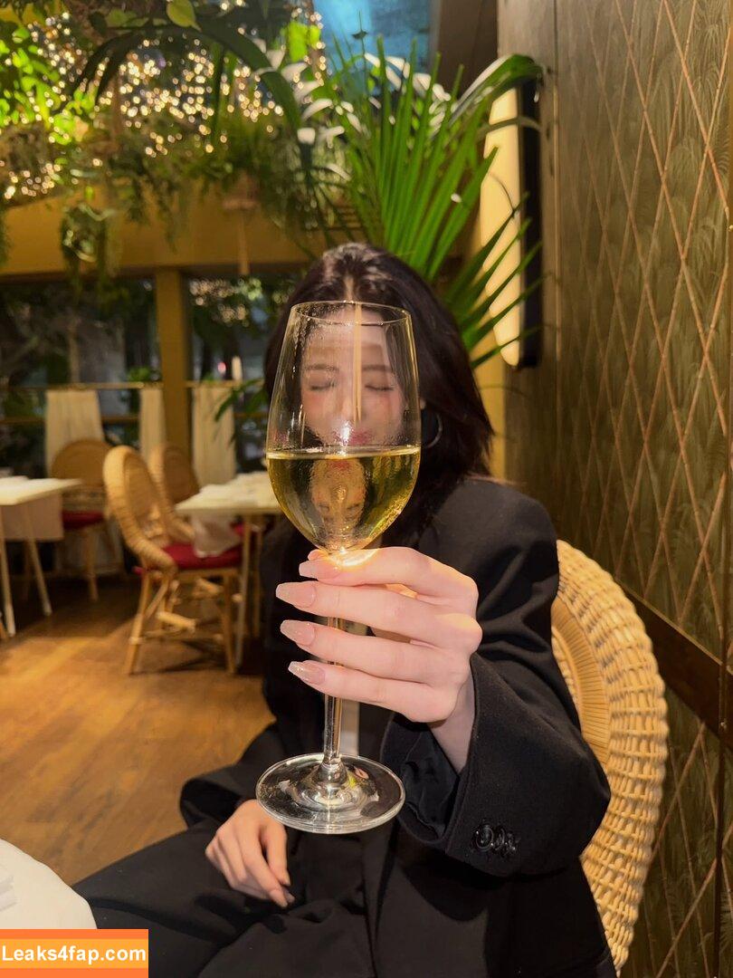 itzy.all.in.us / Shin Yu Na / Yuna ITZY / 유나 leaked photo photo #0515