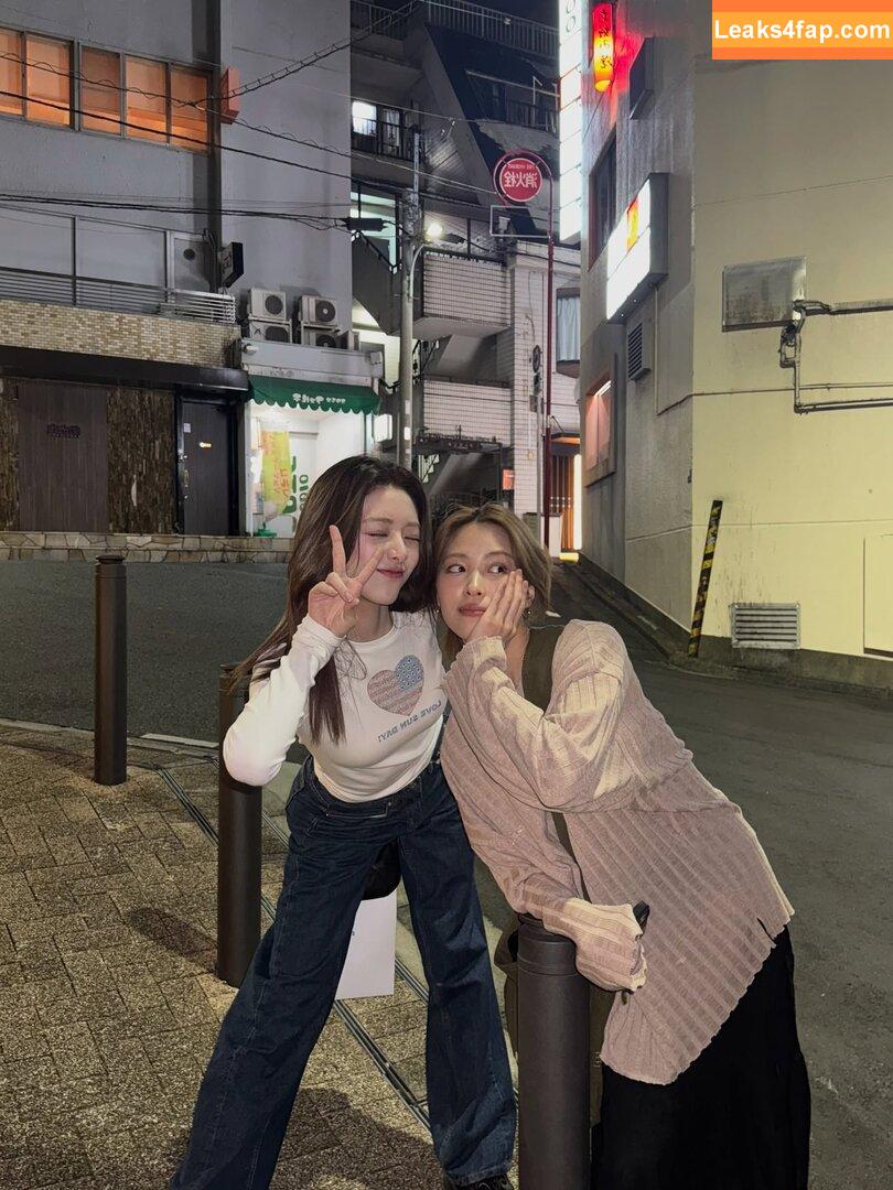 itzy.all.in.us / Shin Yu Na / Yuna ITZY / 유나 leaked photo photo #0532
