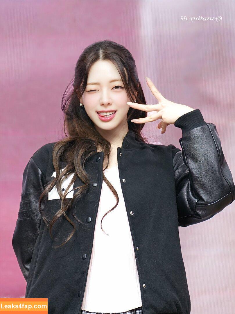 itzy.all.in.us / Shin Yu Na / Yuna ITZY / 유나 leaked photo photo #0628
