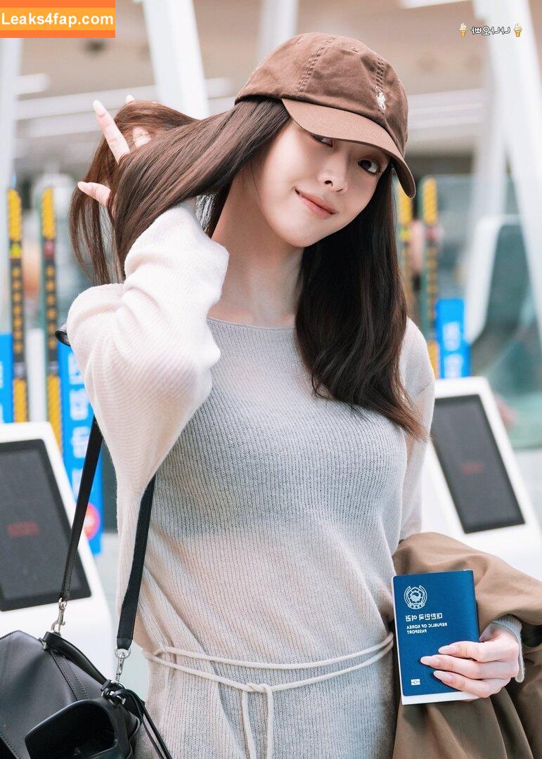 itzy.all.in.us / Shin Yu Na / Yuna ITZY / 유나 leaked photo photo #0667