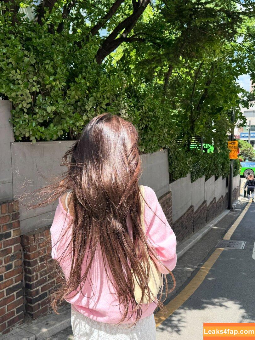 itzy.all.in.us / Shin Yu Na / Yuna ITZY / 유나 leaked photo photo #0690
