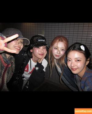 itzy.all.in.us photo #0470