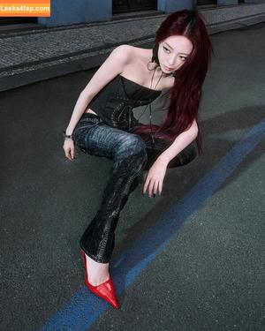 itzy.all.in.us photo #0536