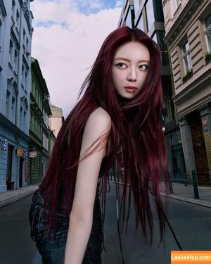 itzy.all.in.us photo #0537