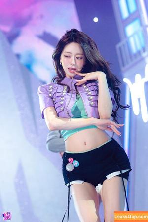 itzy.all.in.us photo #0642