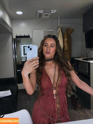 Ivana Baquero фото #0163