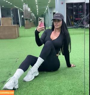 Ivana Knoll photo #0392