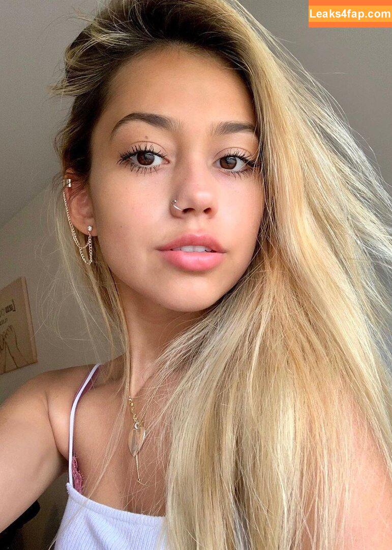Ivanita Lomeli /  leaked photo photo #0015