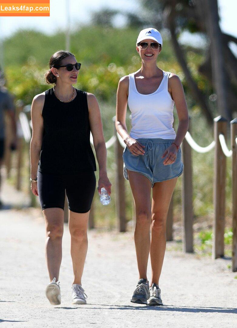 Ivanka Trump / IvankaTrump leaked photo photo #0005