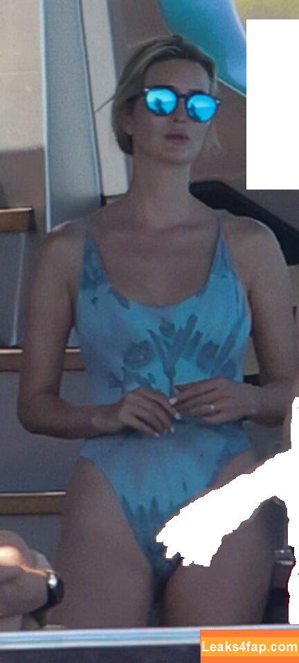 Ivanka Trump / IvankaTrump leaked photo photo #0070