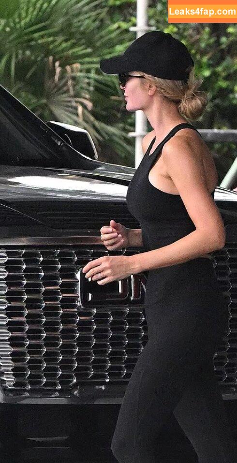 Ivanka Trump / IvankaTrump leaked photo photo #0104