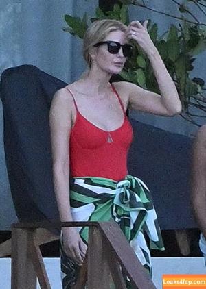 Ivanka Trump photo #0130