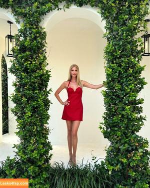 Ivanka Trump photo #0183