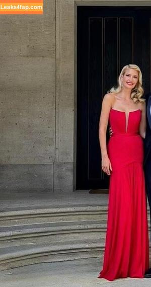Ivanka Trump photo #0198