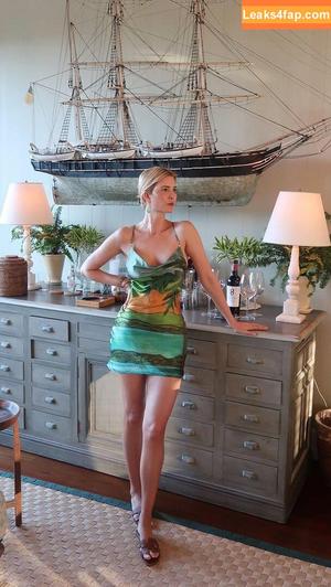 Ivanka Trump photo #0544