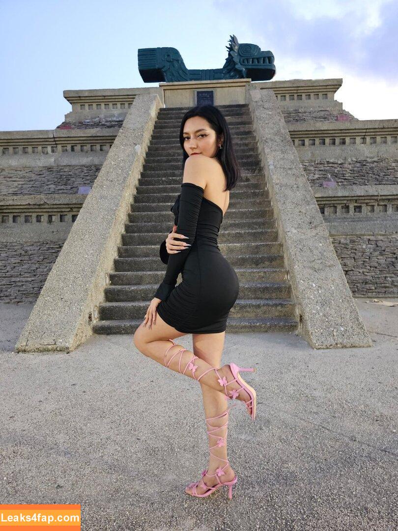 ivonnita /  leaked photo photo #0001