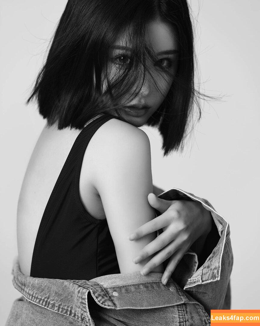 Ivy Ai.lin20_ / ai.lin20_ leaked photo photo #0051
