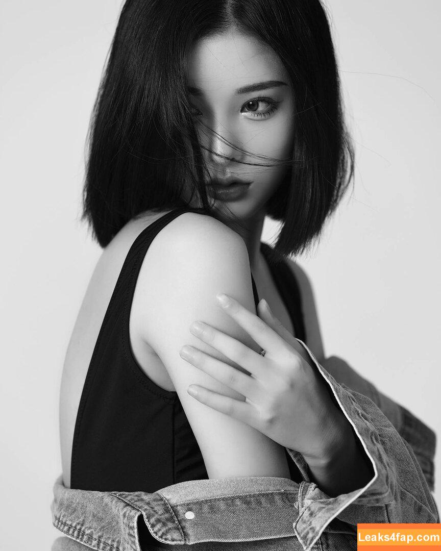 Ivy Ai.lin20_ / ai.lin20_ leaked photo photo #0052