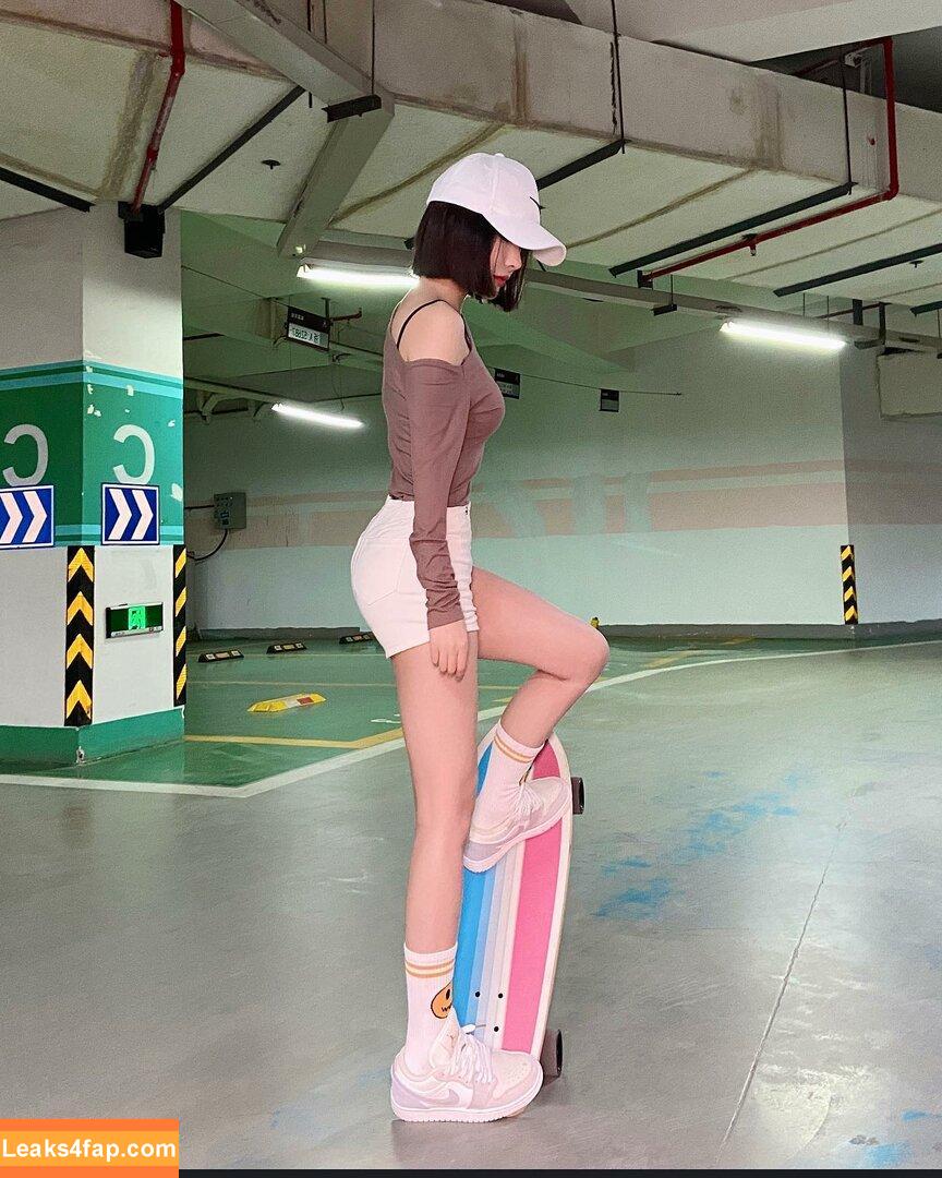 Ivy Ai.lin20_ / ai.lin20_ leaked photo photo #0092