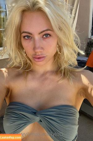 Ivy Wolfe photo #0576