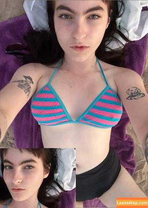 Ivy Wolk photo #0118