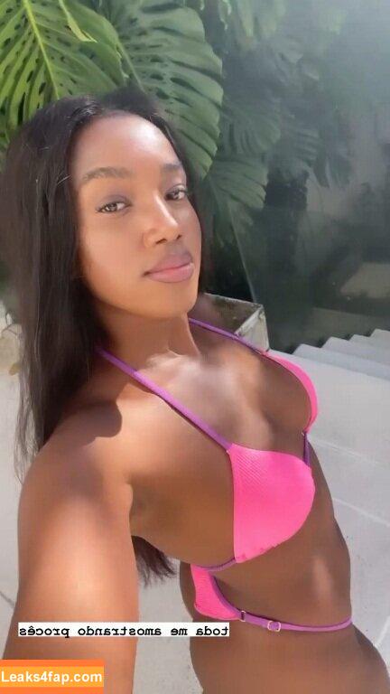 Iza Cantora / iza leaked photo photo #0057