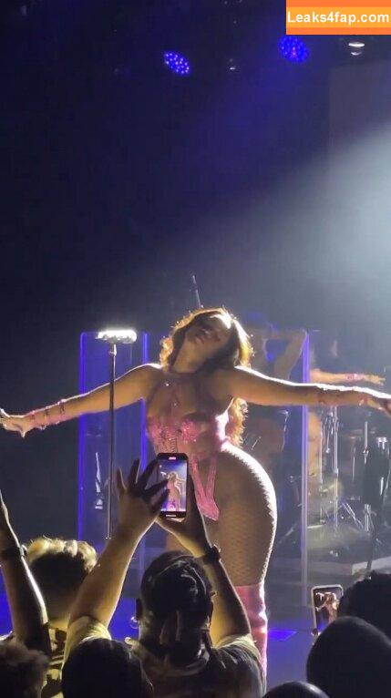 Iza Cantora / iza leaked photo photo #0085