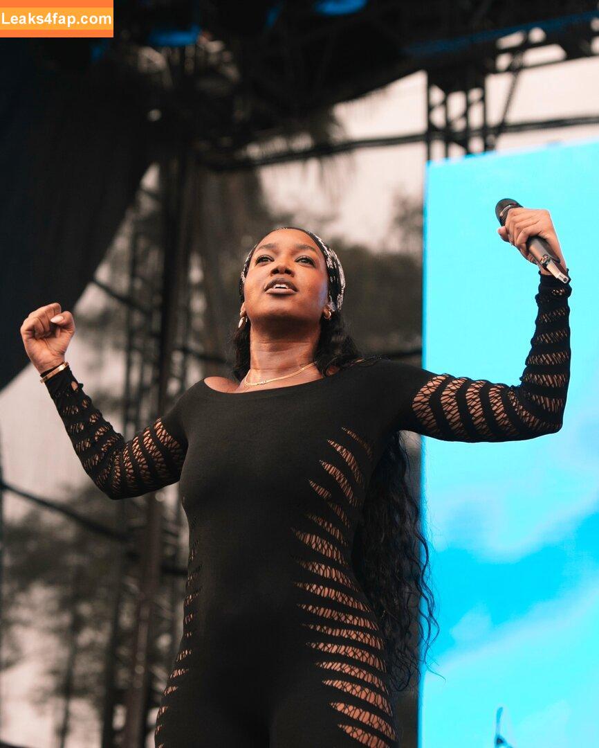 Iza Cantora / iza leaked photo photo #0393