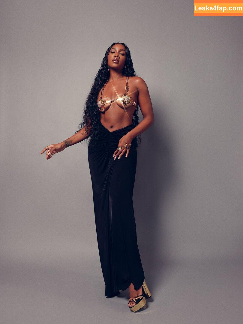 Iza Cantora / iza leaked photo photo #0411