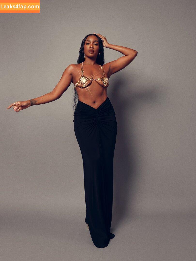 Iza Cantora / iza leaked photo photo #0415