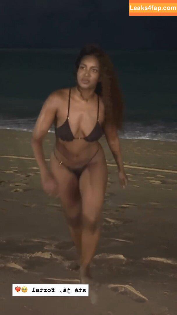 Iza Cantora / iza leaked photo photo #0418